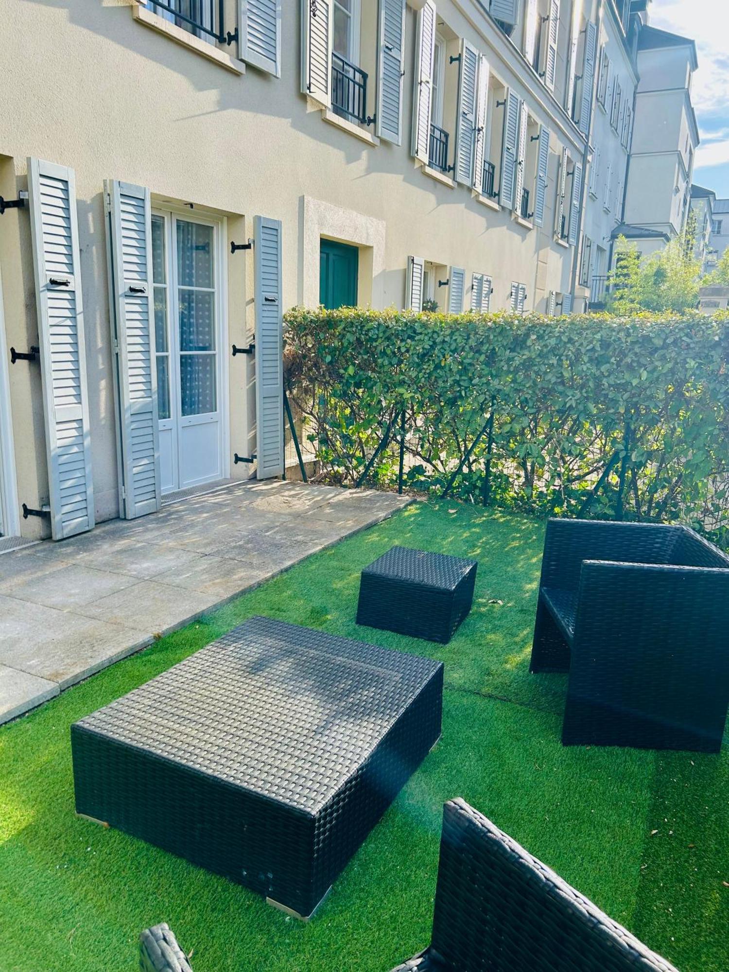 Serenity Place Serris Extérieur photo